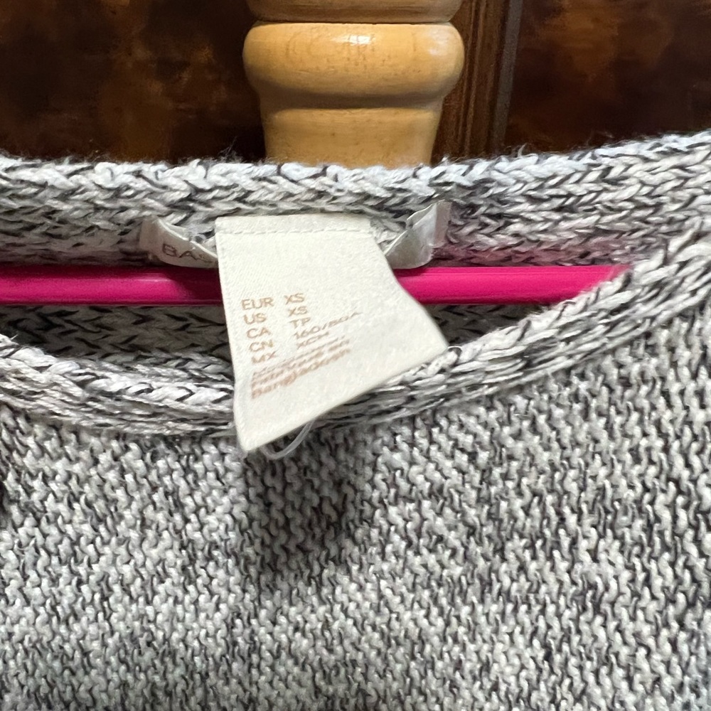 H&M Sweater
